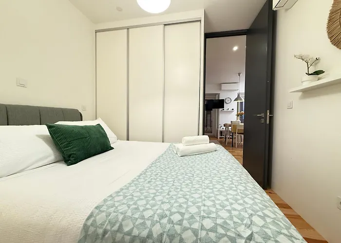 Apto Com 2 Quartos Lissabon
